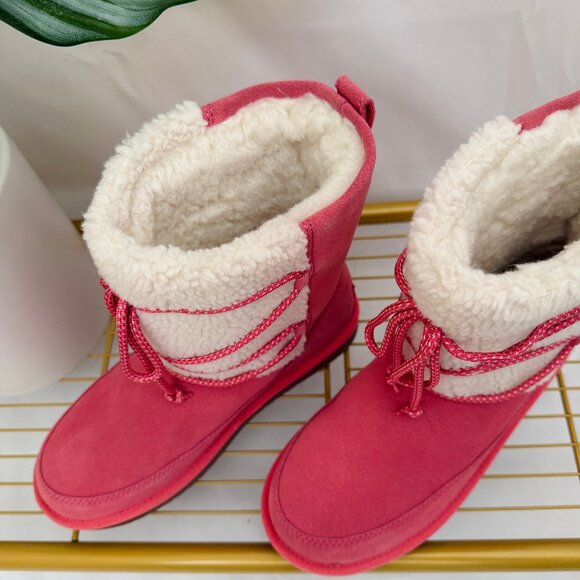 Koolaburra by UGG Michon Short Fashion Boot Size 4 Kids! - Picture 10 of 13